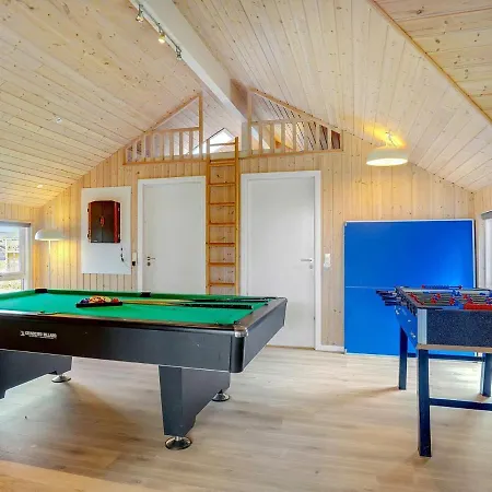 14 Person Holiday In Sydals *